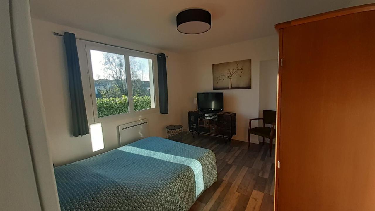 Gites Nature & Espace - Le Puits Des Souhaits Villedieu-les-Poëles Eksteriør billede