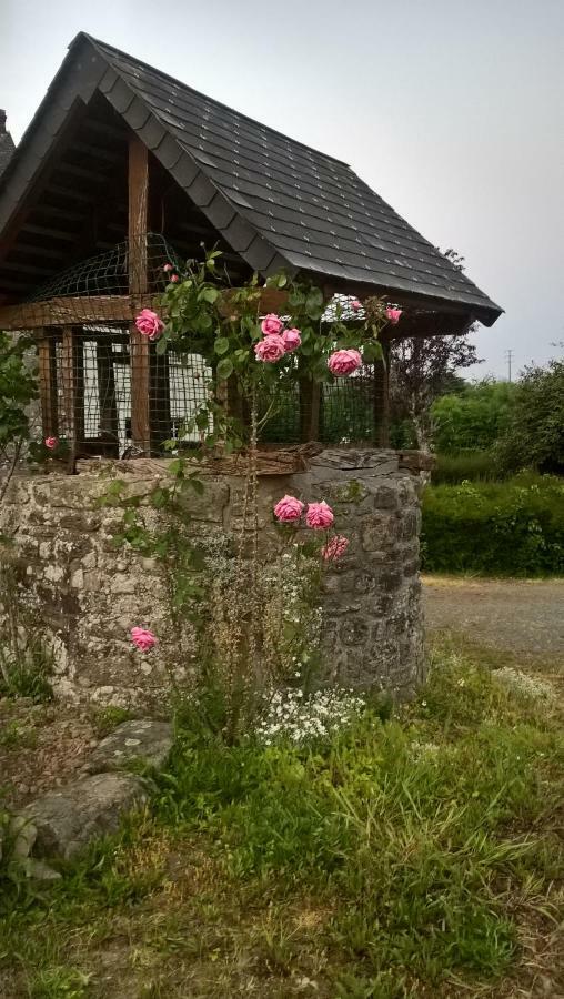 Gites Nature & Espace - Le Puits Des Souhaits Villedieu-les-Poëles Eksteriør billede
