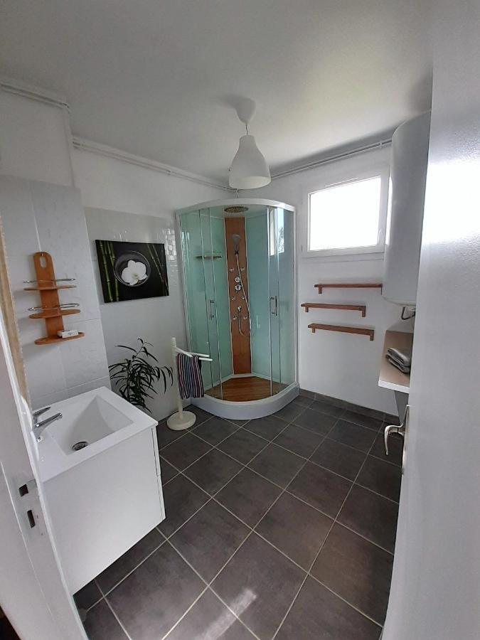 Gites Nature & Espace - Le Puits Des Souhaits Villedieu-les-Poëles Eksteriør billede